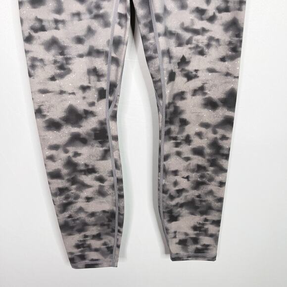 New Varley Small S Grey Lets Go High Rise Leggings Workout Printed Concrete Leaf - Picture 4 of 12